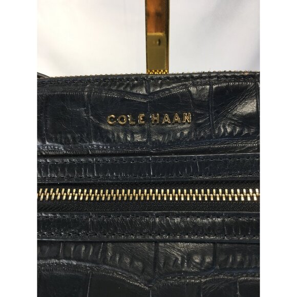 Cole Haan Crossbody Shoulder Purse Bag Genuine Leather Alligator Print Black  -N - Picture 4 of 16